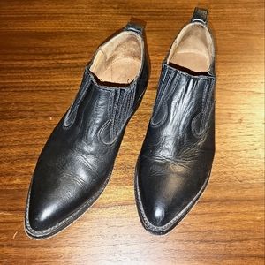 Frye "Shootie" Size 7